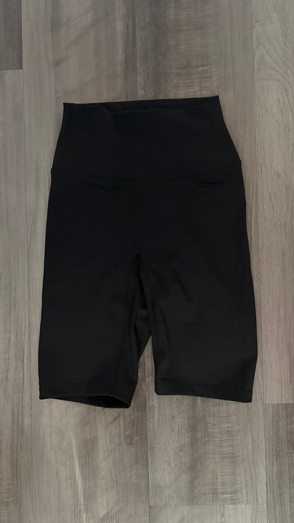Black w Gold Zipper Lululemon Define Jacket & Shorts Set(Size 2)