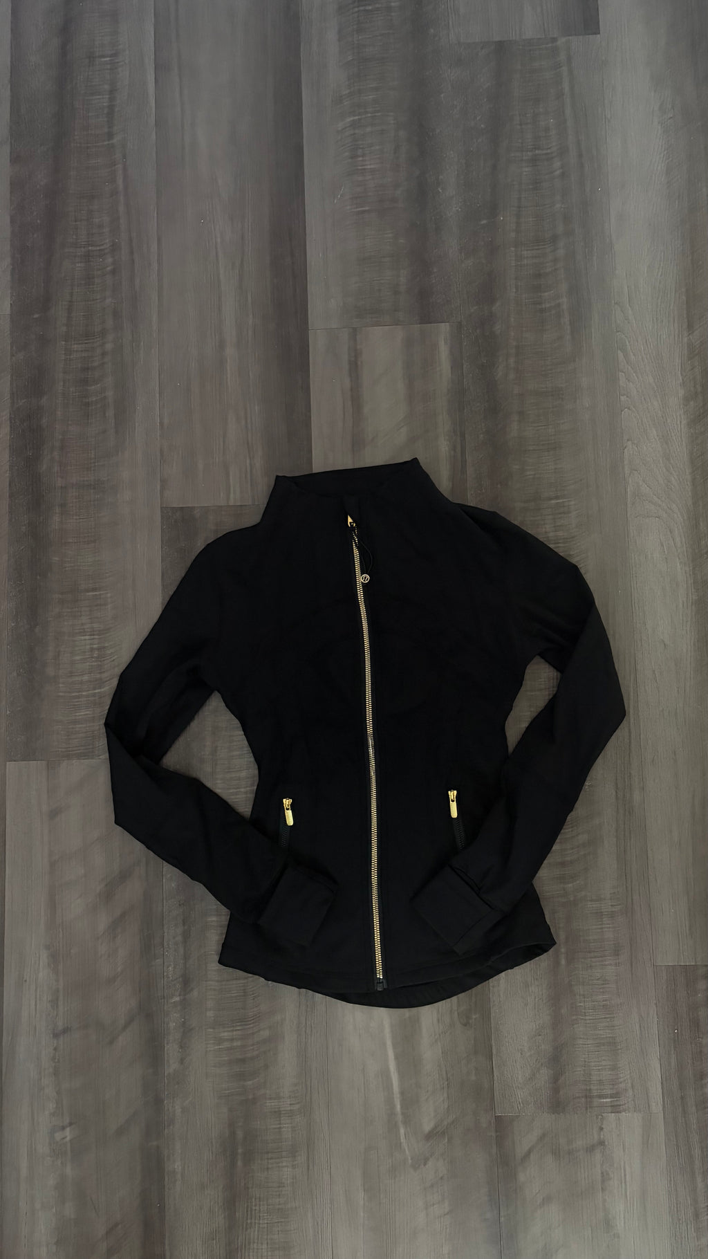 Black w Gold Zipper Lululemon Define Jacket & Shorts Set(Size 2)